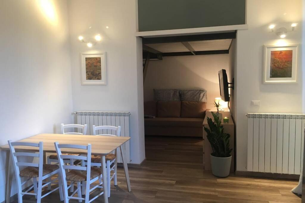 Bilocale Sul Mare Apartment มารินาดิปิซา ภายนอก รูปภาพ